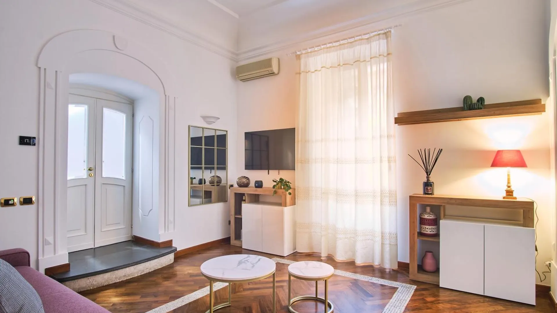 Pink Star Napoli Luxury Apartment