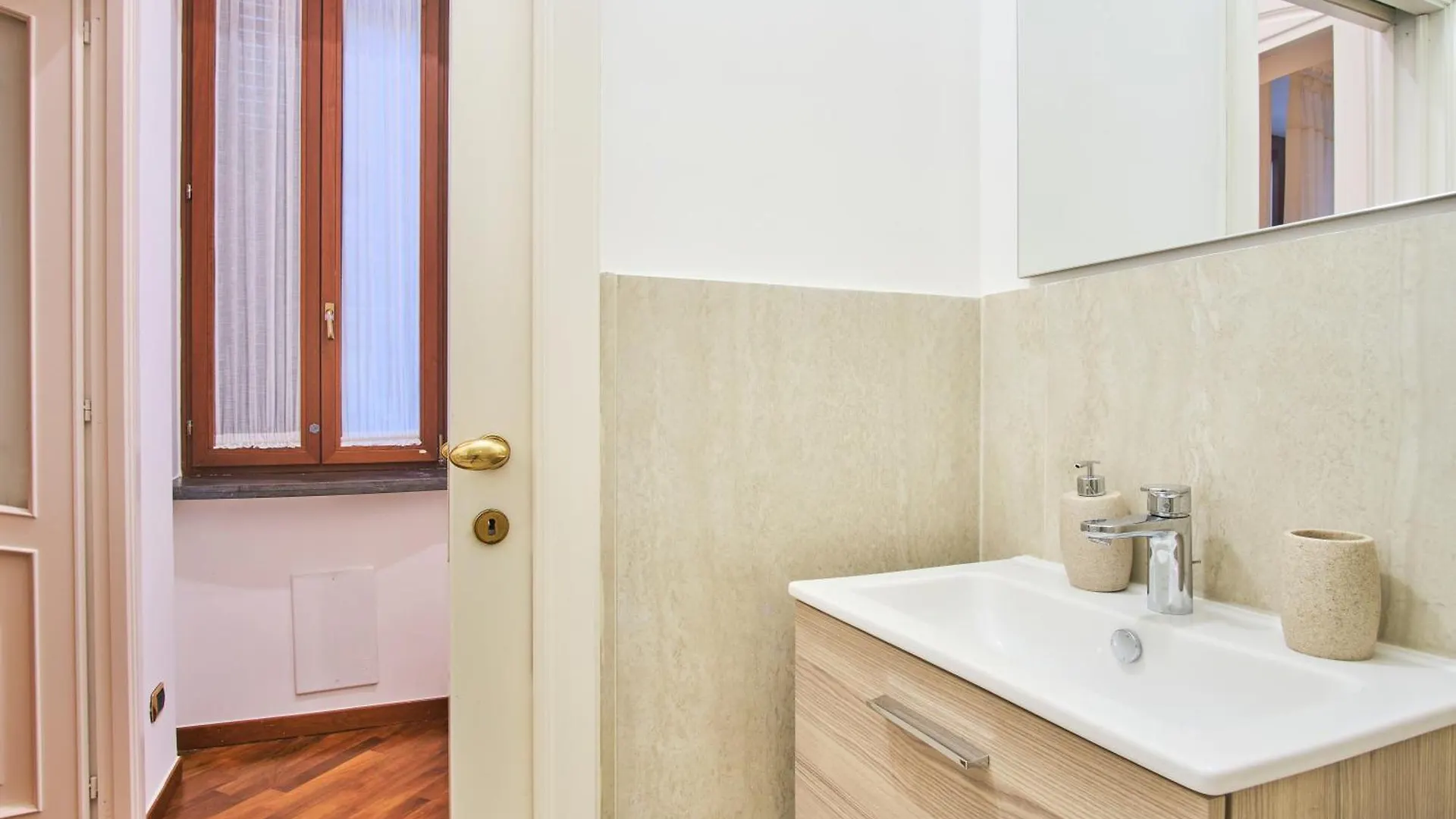 Pink Star Napoli Luxury Apartment